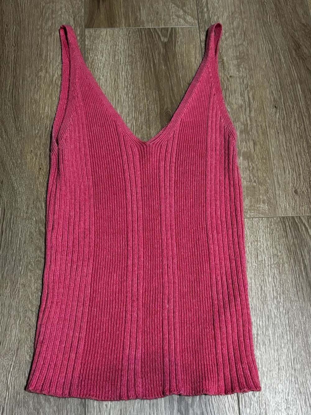 Anthropologie Ribbed Knit V-Neck Sweater Tank Top in Pink
